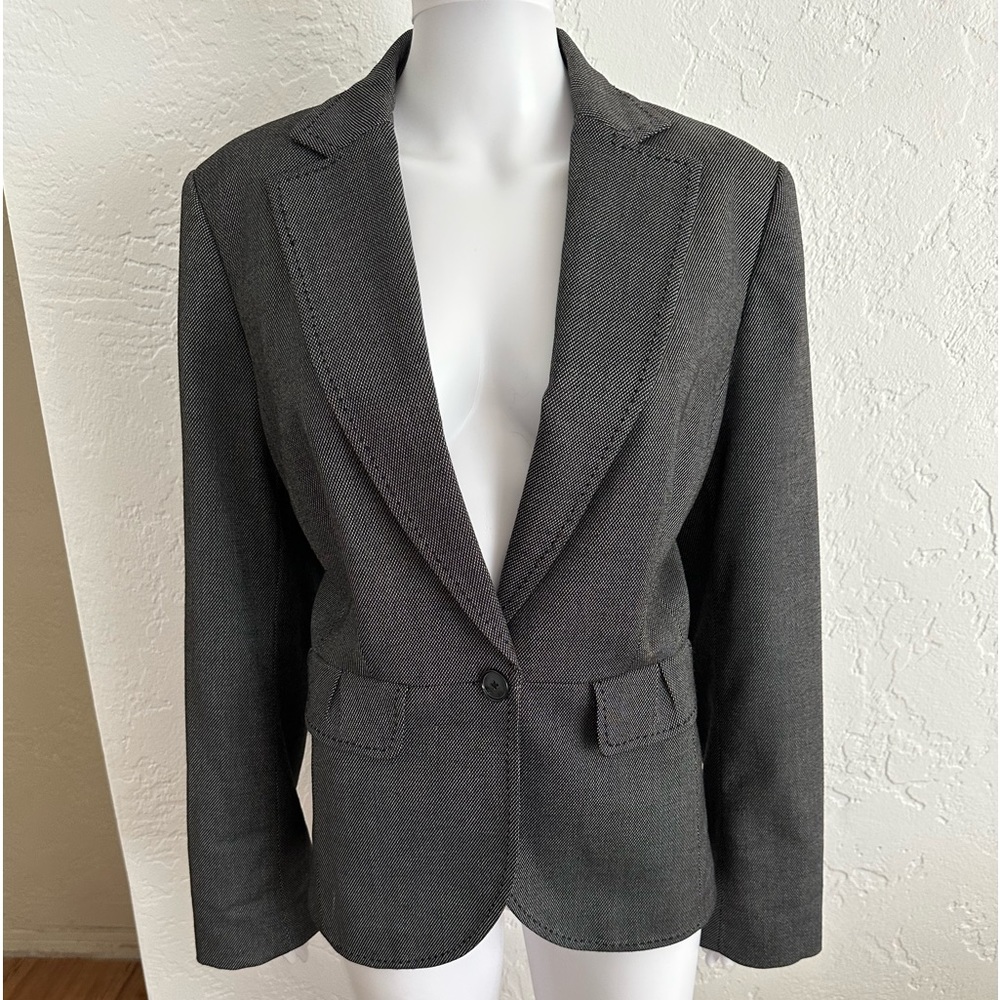 WHBM black speckled fitted shirt blazer